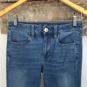 Hi-rise stretch jeggings